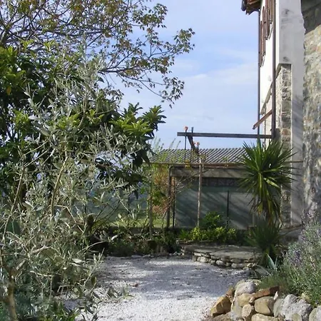 Casa *